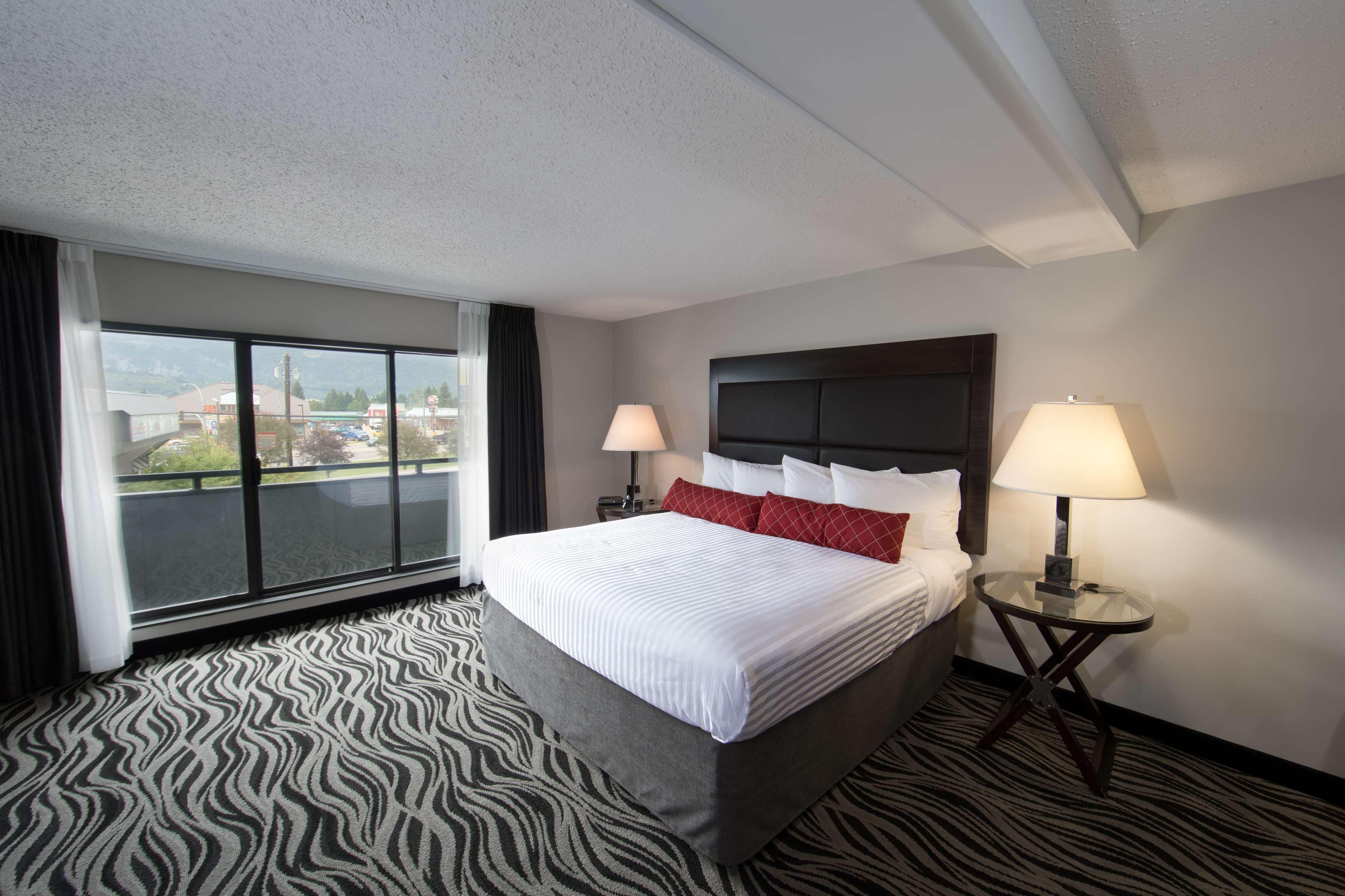 Surestay Hotel By Best Western קסטלגאר מראה חיצוני תמונה